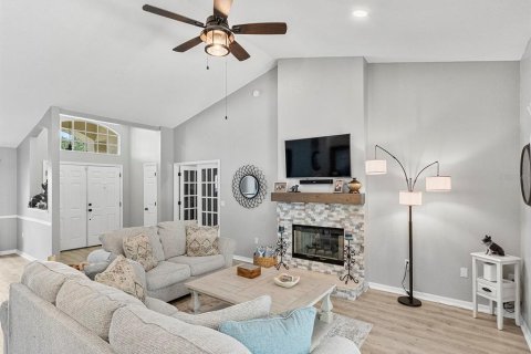 Casa en venta en Lake Wales, Florida, 3 dormitorios, 166.3 m2 № 1677702 - foto 5
