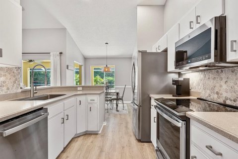 Casa en venta en Lake Wales, Florida, 3 dormitorios, 166.3 m2 № 1677702 - foto 22