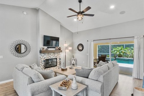 Casa en venta en Lake Wales, Florida, 3 dormitorios, 166.3 m2 № 1677702 - foto 4