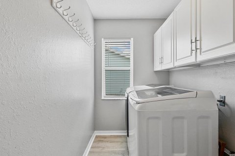 Casa en venta en Lake Wales, Florida, 3 dormitorios, 166.3 m2 № 1677702 - foto 21