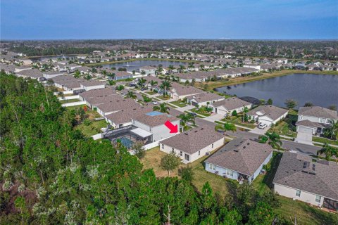House in New Smyrna Beach, Florida 4 bedrooms, 182.18 sq.m. № 2235550 - photo 6