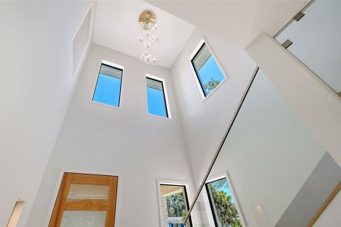 House in Sarasota, Florida 4 bedrooms, 276.48 sq.m. № 2199472 - photo 6