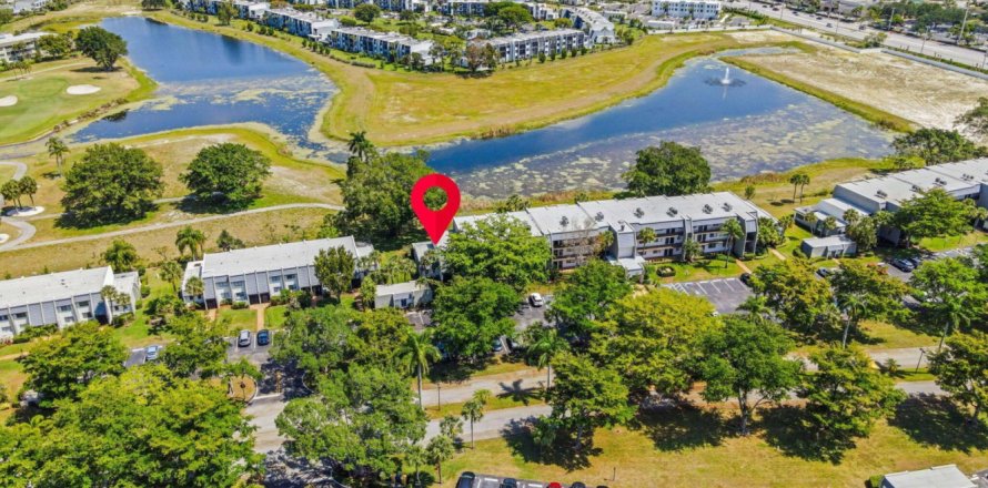 Townhouse in Lake Worth, Florida 3 bedrooms, 139.54 sq.m. № 1139418