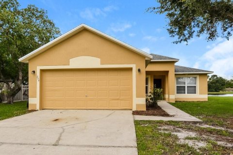 Villa ou maison à Sanford, Floride 3 chambres, 116.96 m2 № 2437264