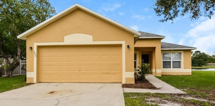Villa ou maison à Sanford, Floride 3 chambres, 116.96 m2 № 2437264