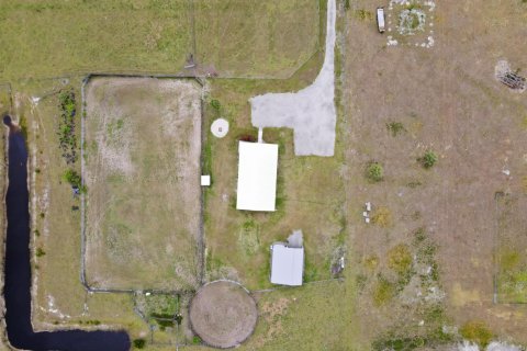 Villa ou maison à vendre à Okeechobee, Floride: 3 chambres, 214.33 m2 № 2186515 - photo 30