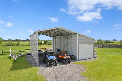 Villa ou maison à vendre à Okeechobee, Floride: 3 chambres, 214.33 m2 № 2186515 - photo 6