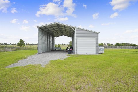 Villa ou maison à vendre à Okeechobee, Floride: 3 chambres, 214.33 m2 № 2186515 - photo 29