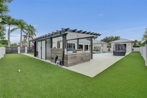 Купить виллу или дом в Майами, Флорида 6 спален, 314.94м2, № 2056046 - фото 27