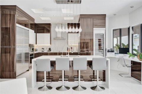 Купить виллу или дом в Майами, Флорида 6 спален, 314.94м2, № 2056046 - фото 14