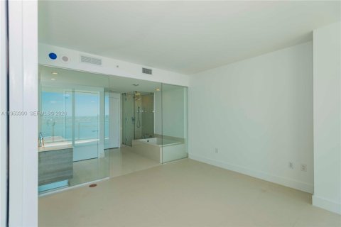 Copropriété à vendre à Miami, Floride: 2 chambres, 111.3 m2 № 2008866 - photo 12