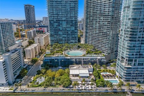 Copropriété à vendre à Miami, Floride: 2 chambres, 111.3 m2 № 2008866 - photo 21