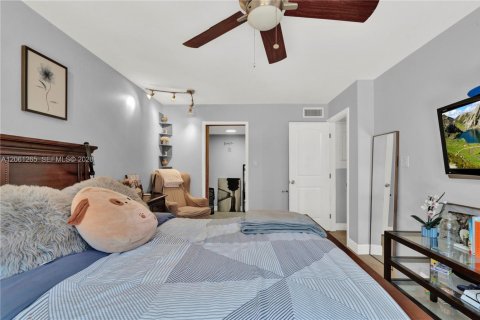 Touwnhouse à louer à Miami, Floride: 2 chambres, 130.06 m2 № 2177548 - photo 20