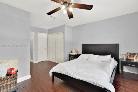 Touwnhouse à louer à Miami, Floride: 2 chambres, 130.06 m2 № 2177548 - photo 27