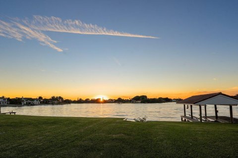 Villa ou maison à Delray Beach, Floride 3 chambres, 152.73 m2 № 857023