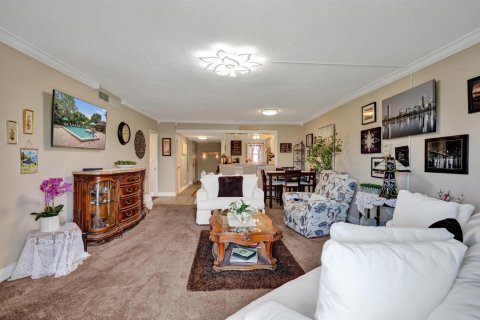 Condominio en venta en Pompano Beach, Florida, 3 dormitorios, 129.13 m2 № 2192824 - foto 18