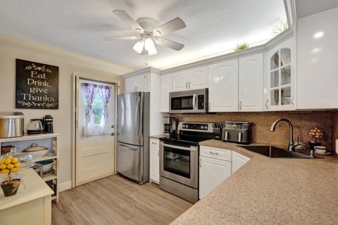 Condominio en venta en Pompano Beach, Florida, 3 dormitorios, 129.13 m2 № 2192824 - foto 11