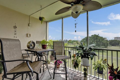 Condominio en venta en Pompano Beach, Florida, 3 dormitorios, 129.13 m2 № 2192824 - foto 21