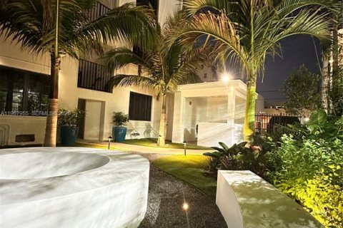 Copropriété à louer à Miami Beach, Floride: 1 chambre, 42.92 m2 № 2174389 - photo 17