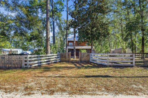 House in Steinhatchee, Florida 2 bedrooms, 149.76 sq.m. № 2166363 - photo 2