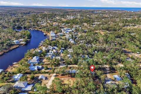 House in Steinhatchee, Florida 2 bedrooms, 149.76 sq.m. № 2166363 - photo 25