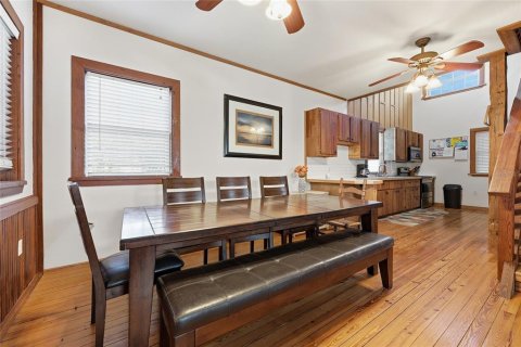 House in Steinhatchee, Florida 2 bedrooms, 149.76 sq.m. № 2166363 - photo 8