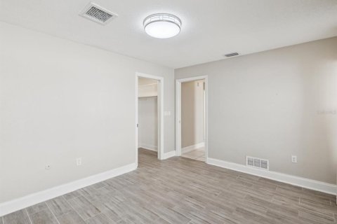 Villa ou maison à louer à Clearwater, Floride: 3 chambres, 201.32 m2 № 1831730 - photo 26