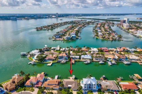 Villa ou maison à louer à Clearwater, Floride: 3 chambres, 201.32 m2 № 1831730 - photo 5