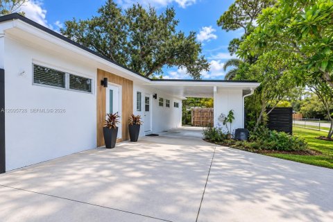 Casa en venta en Fort Lauderdale, Florida, 3 dormitorios, 110.74 m2 № 2385278 - foto 4
