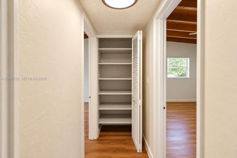 Casa en venta en Fort Lauderdale, Florida, 3 dormitorios, 110.74 m2 № 2385278 - foto 26