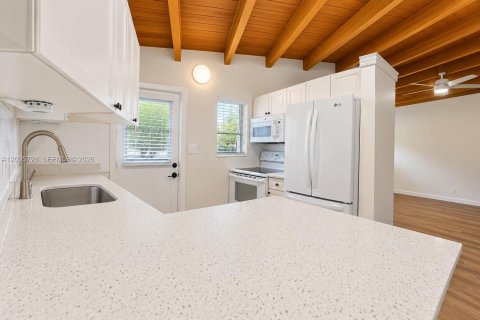Casa en venta en Fort Lauderdale, Florida, 3 dormitorios, 110.74 m2 № 2385278 - foto 30