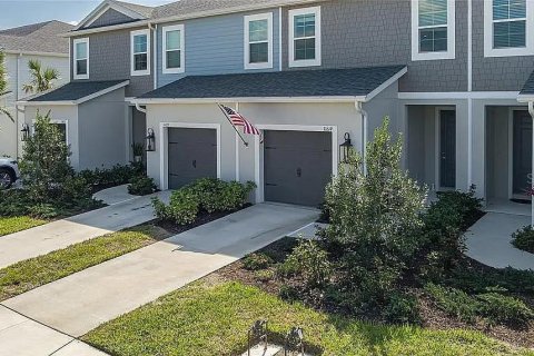 Townhouse in Parrish, Florida 3 bedrooms, 169.27 sq.m. № 2377465 - photo 3