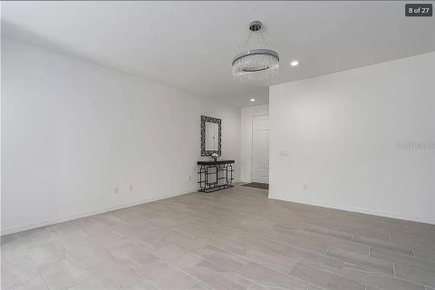 Townhouse in Parrish, Florida 3 bedrooms, 169.27 sq.m. № 2377465 - photo 6