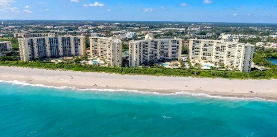 Condo in Jupiter, Florida, 2 bedrooms  № 2398202