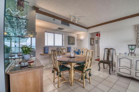 Condo in Jupiter, Florida, 2 bedrooms  № 2398202 - photo 12