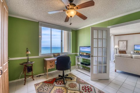 Condo in Jupiter, Florida, 2 bedrooms  № 2398202 - photo 10