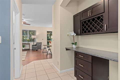 House in DeLand, Florida 4 bedrooms, 225.2 sq.m. № 1409699 - photo 6