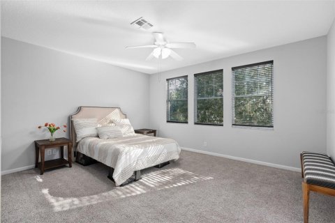 House in DeLand, Florida 4 bedrooms, 225.2 sq.m. № 1409699 - photo 18