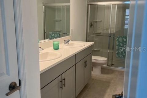 Townhouse in Kissimmee, Florida 2 bedrooms, 109.62 sq.m. № 2201765 - photo 6