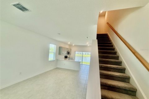 Touwnhouse à louer à Kissimmee, Floride: 2 chambres, 112.41 m2 № 2296566 - photo 5