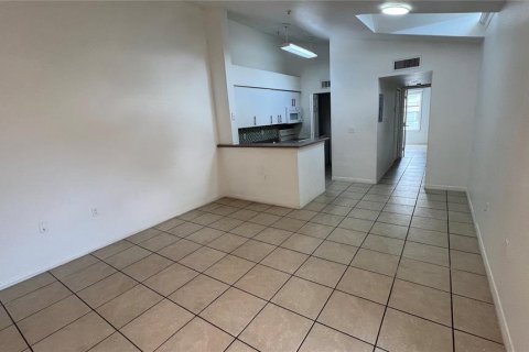 Copropriété à louer à Orlando, Floride: 1 chambre, 60.39 m2 № 2436885 - photo 5