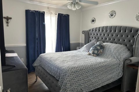 Villa ou maison à louer à Orlando, Floride: 4 chambres, 215.07 m2 № 2147482 - photo 18