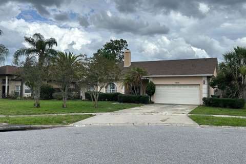 Villa ou maison à louer à Orlando, Floride: 4 chambres, 215.07 m2 № 2147482 - photo 2