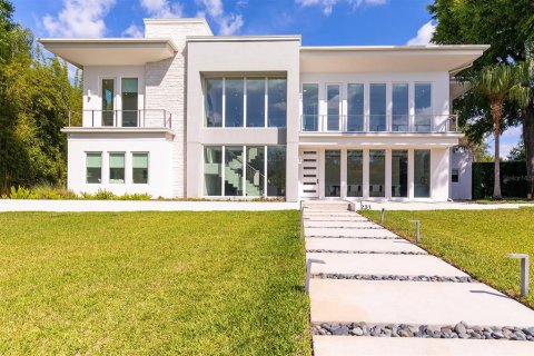 Дом в Винтер-Парк, Флорида 10 комнат, 515.61м2 № 2106787