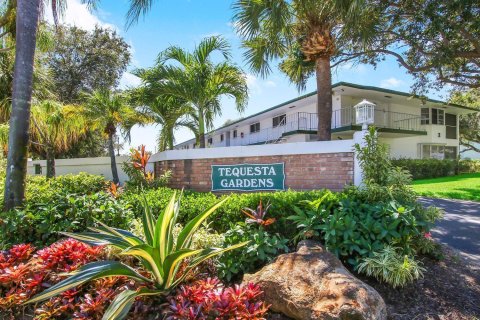 Copropriété à vendre à Tequesta, Floride: 2 chambres, 99.59 m2 № 1227805 - photo 1