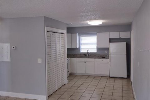 Appartement à louer à Tampa, Floride: 2 chambres, 88.26 m2 № 2339001 - photo 4