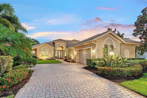 Casa en Lakewood Ranch, Florida 3 dormitorios, 354.52 m2 № 2371132