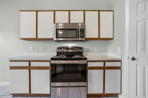 Casa en venta en Eustis, Florida, 3 dormitorios, 157.66 m2 № 1745233 - foto 17