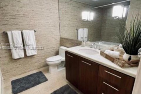 Купить кондоминиум в Майами, Флорида 40.51м2, № 2049035 - фото 10