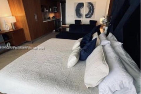 Купить кондоминиум в Майами, Флорида 40.51м2, № 2049035 - фото 3